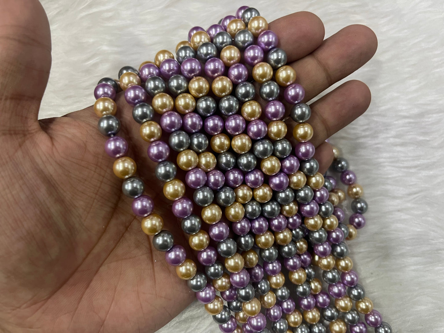AAA Shell Pearls (8 mm) (Multicolour)