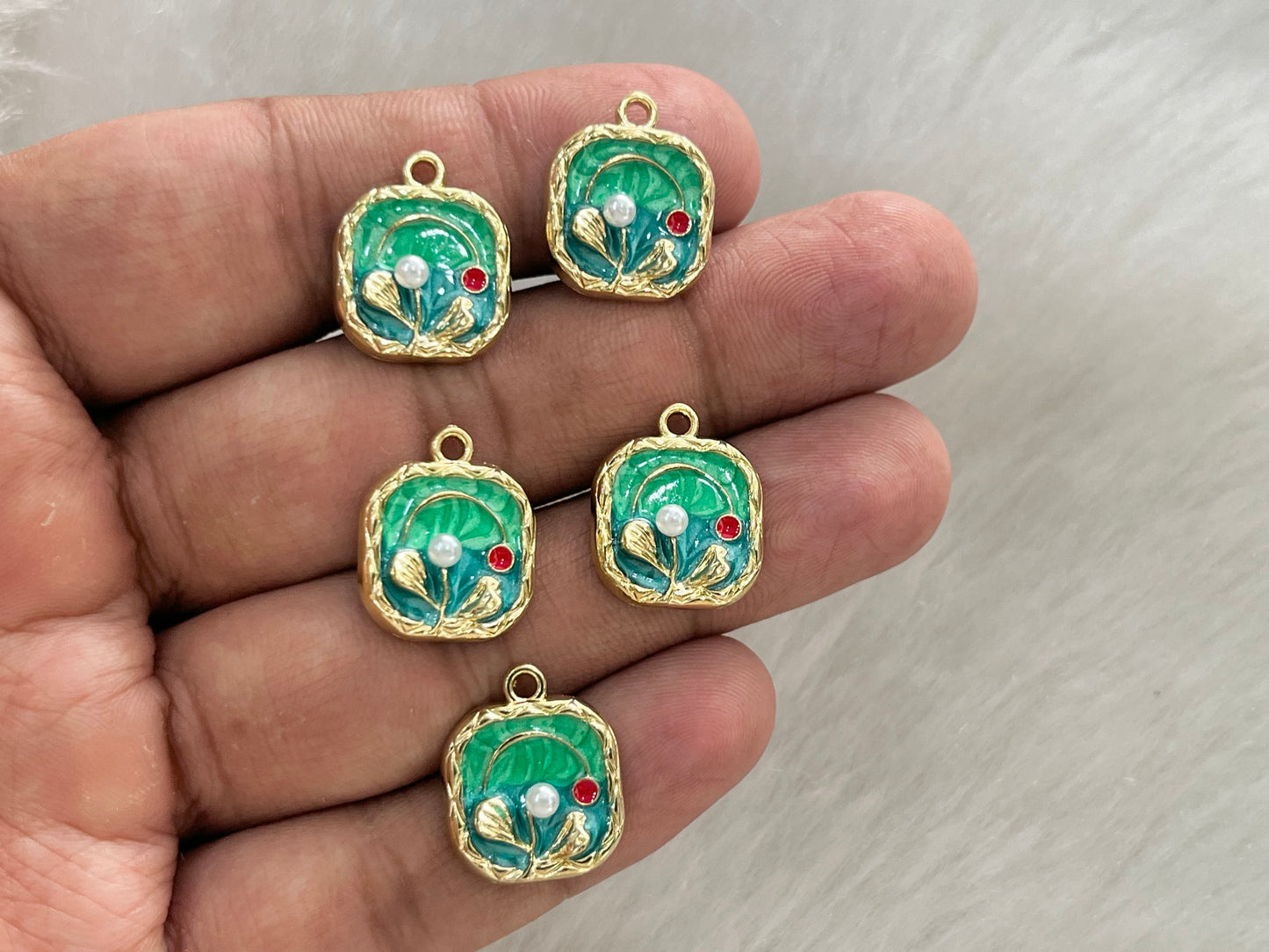 Luxury Charms (AGWS299) (5 Pcs) (20 mm)