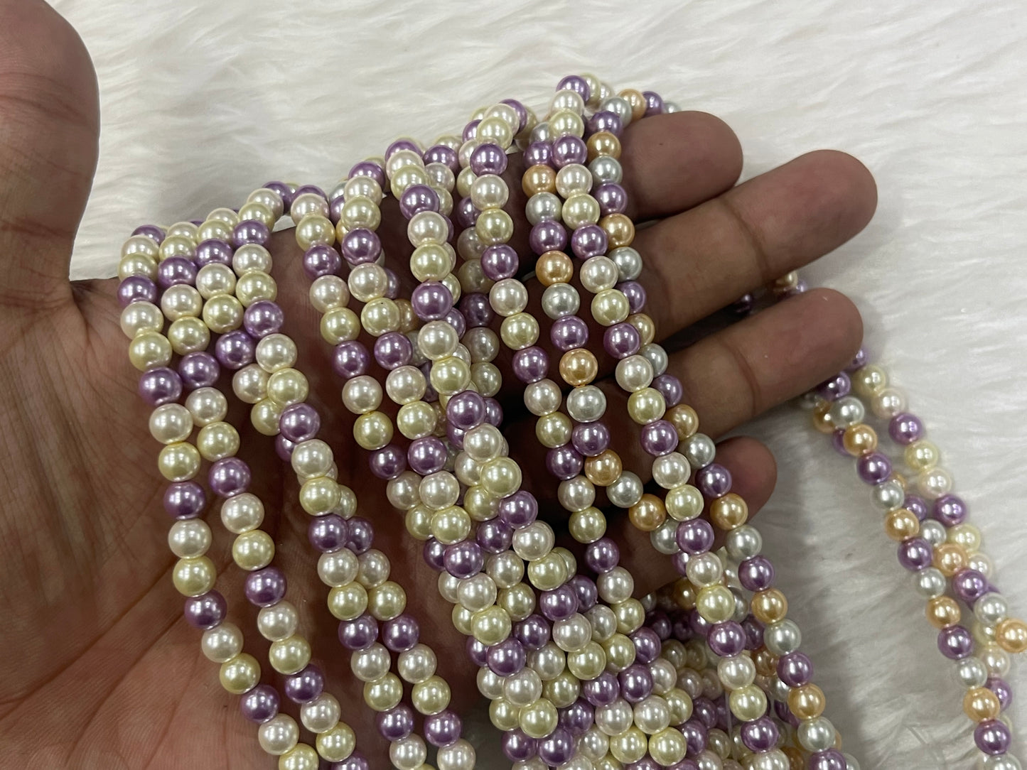 AAA Shell Pearls (6 mm) (Multicolour)