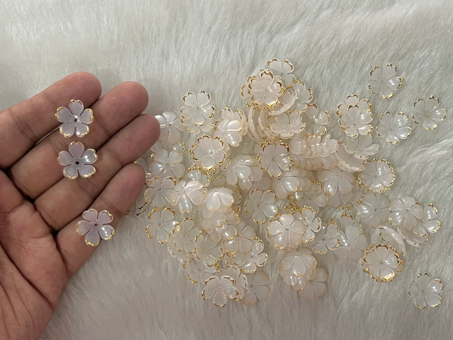 Acrylic Caps (50 grams) (White)