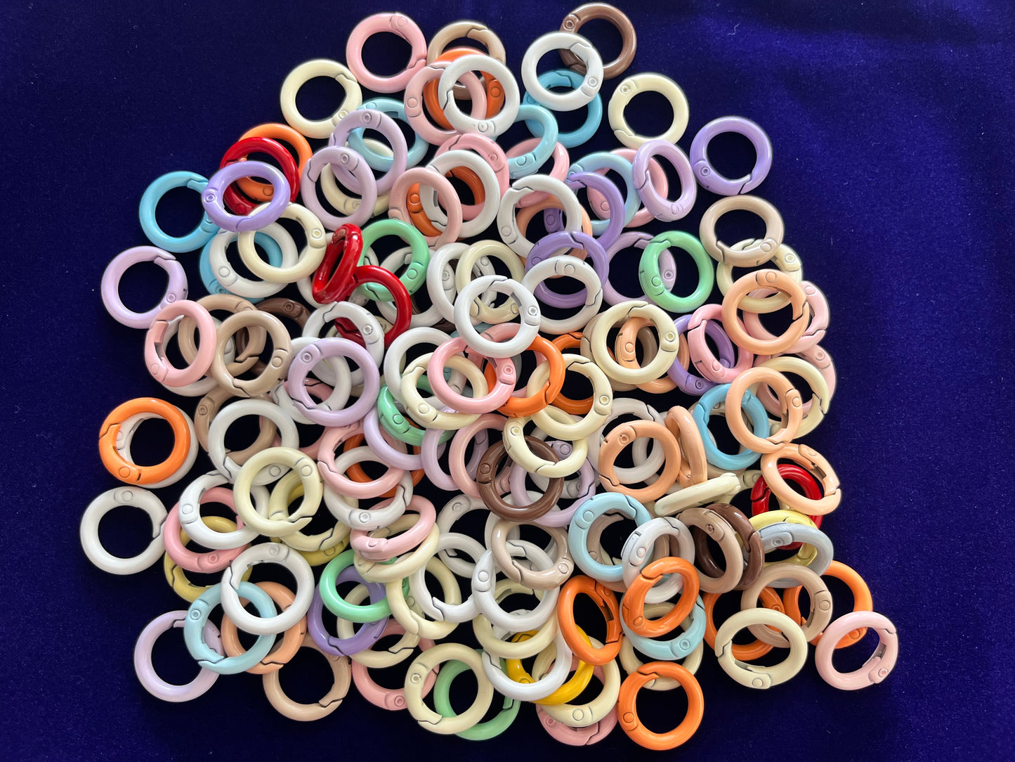 Fancy Keyrings (10 Pcs) (18 mm)