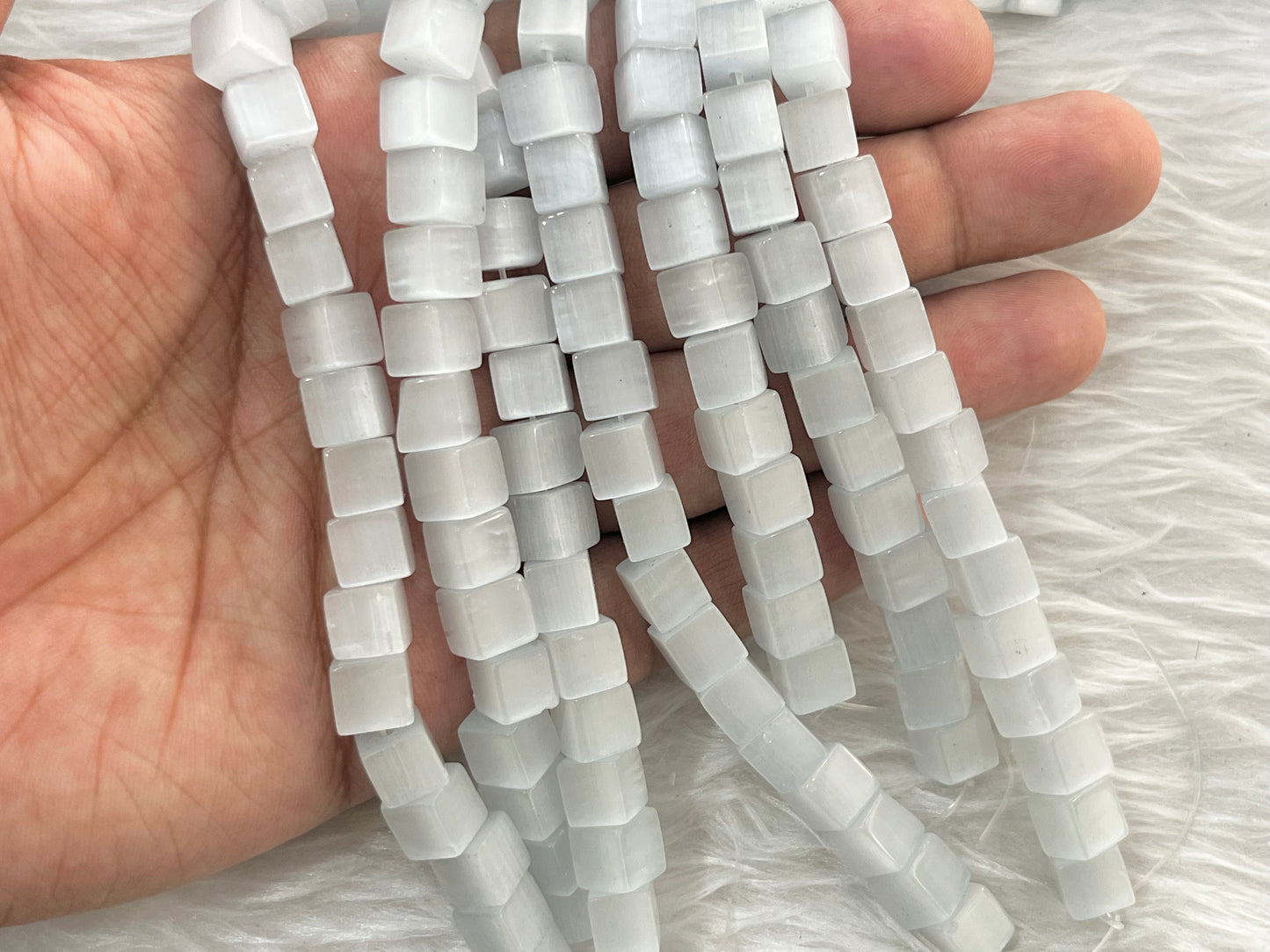 Monalisa Beads (8x8 mm)