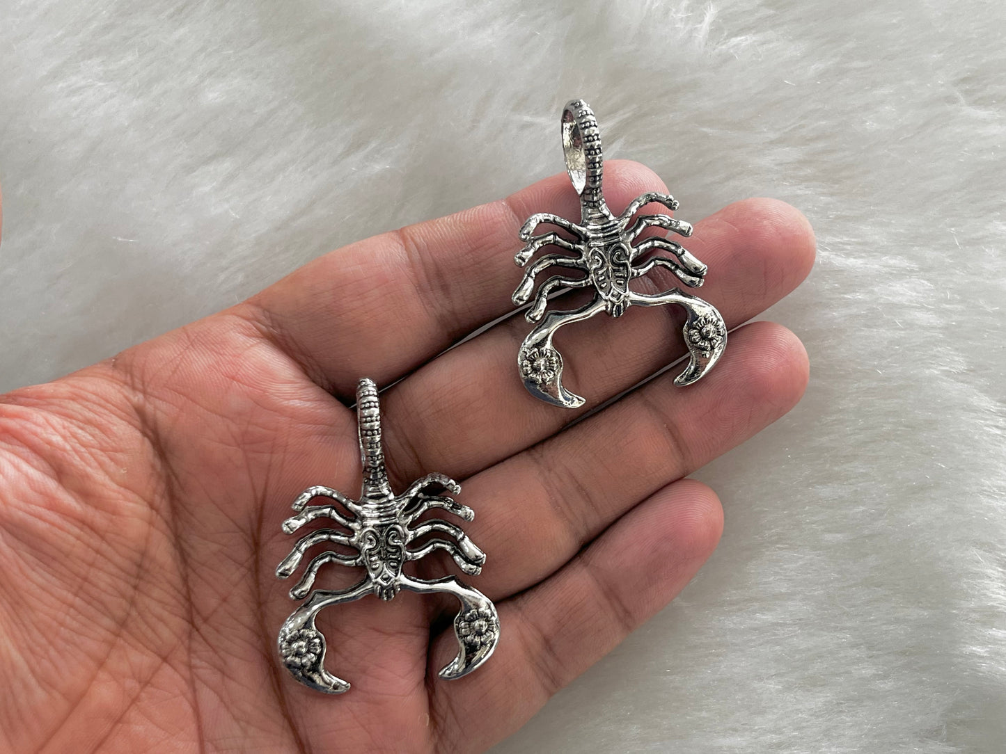 Luxury Charms (AGWS351) (Single Piece) (50 mm)