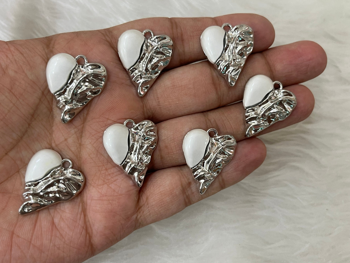 Luxury Charms (AGWS152) (32 mm) (5 Pcs)