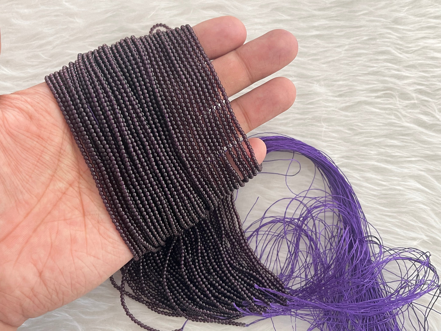 Lassiya Beads (2 mm)