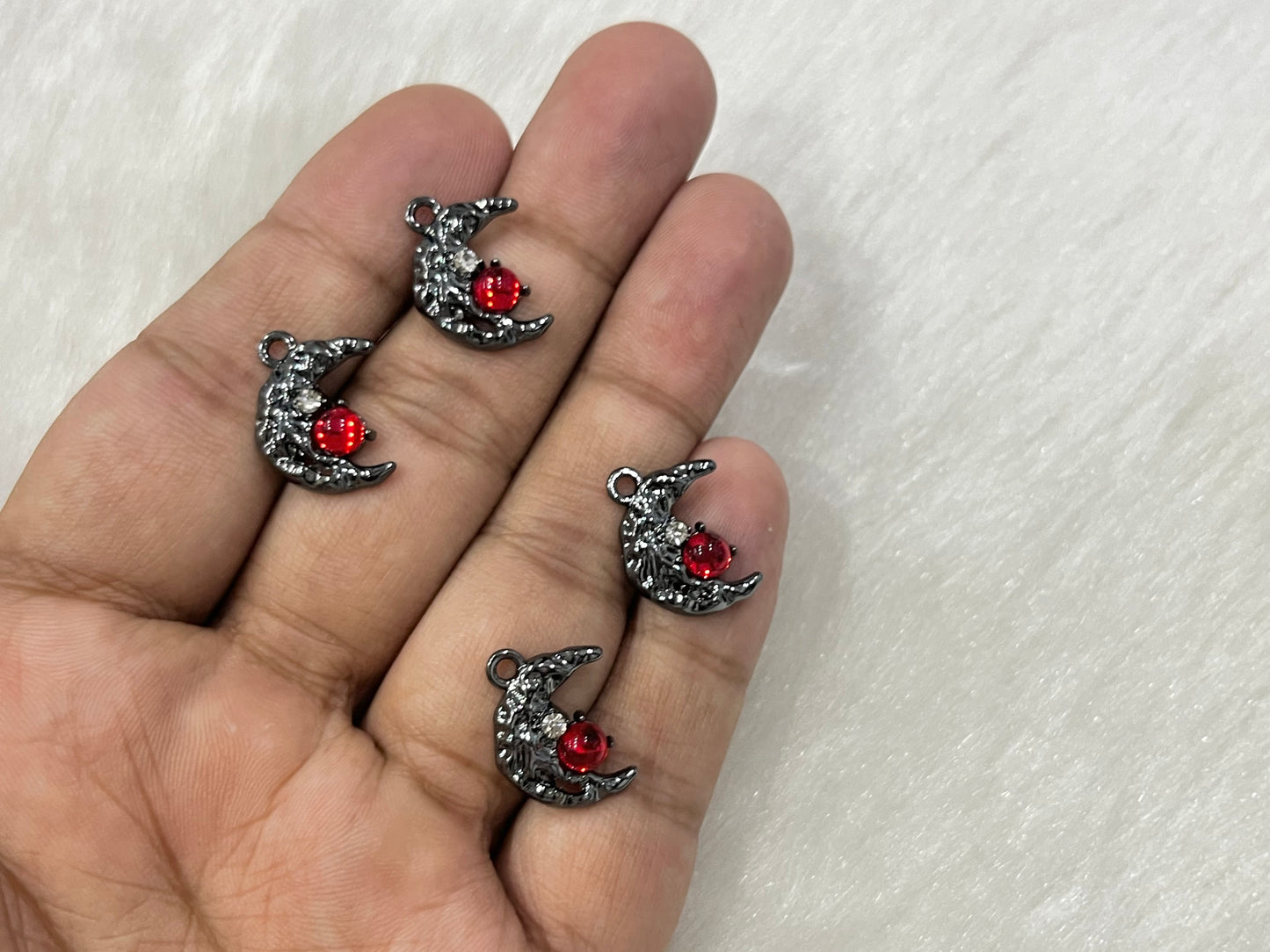 Black Crescent Moon (AGWS228) (Single Piece)