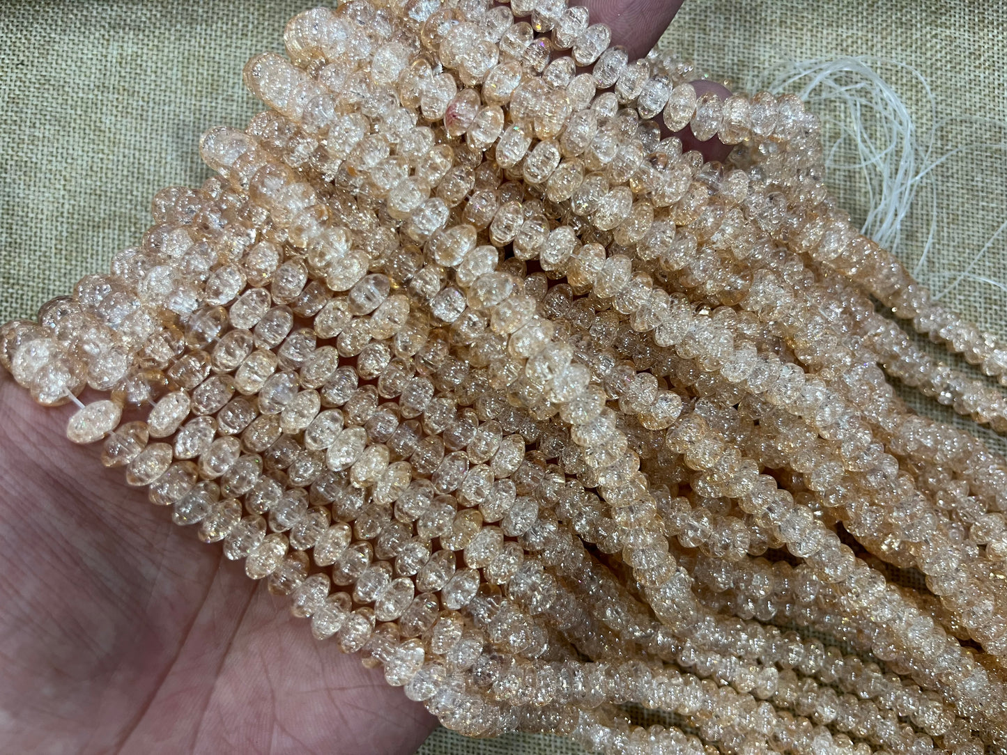 Flat Ice Crackle Beads (8x8 mm)