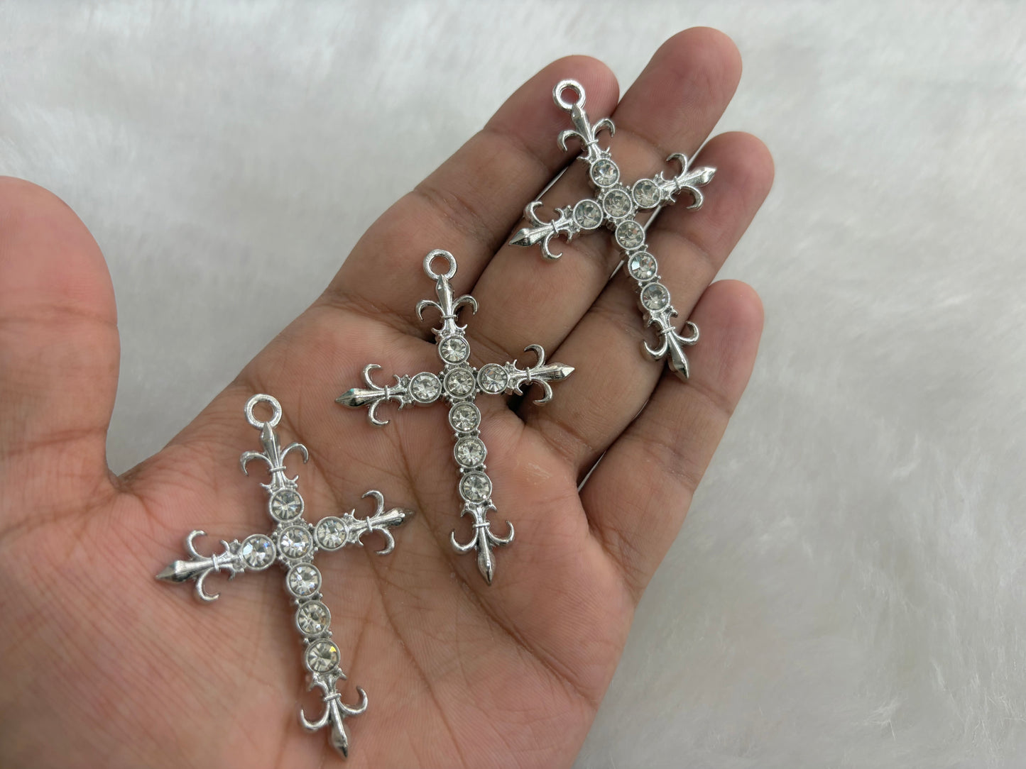 Luxury Charms (AGWS369) (Single Piece)