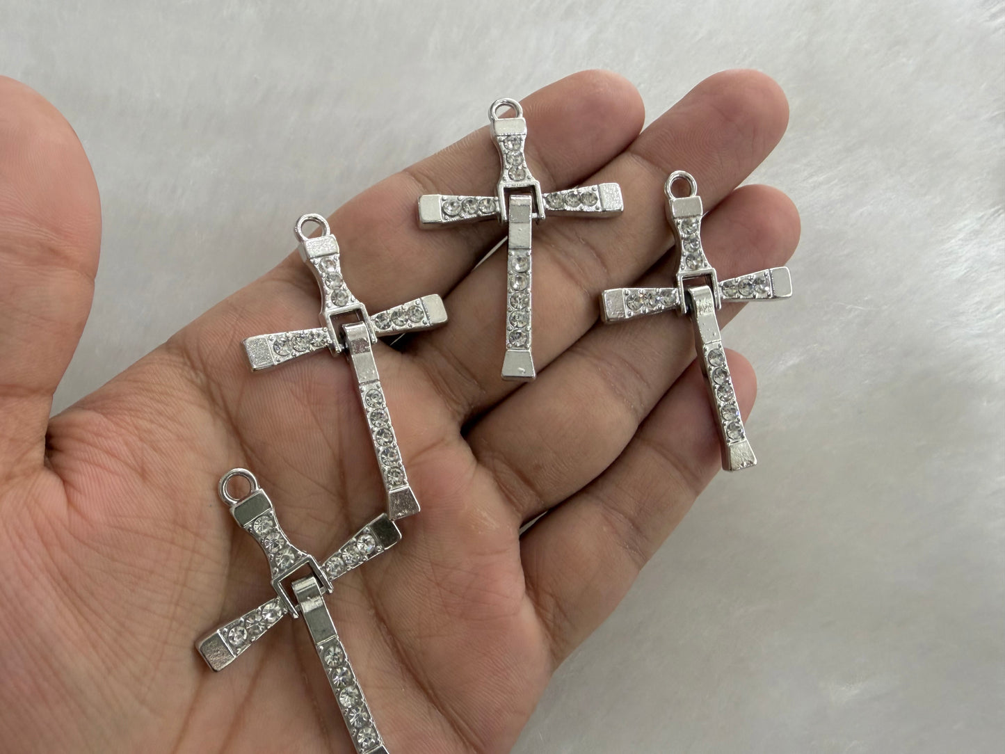 Luxury Charms (AGWS365) (Single Piece)