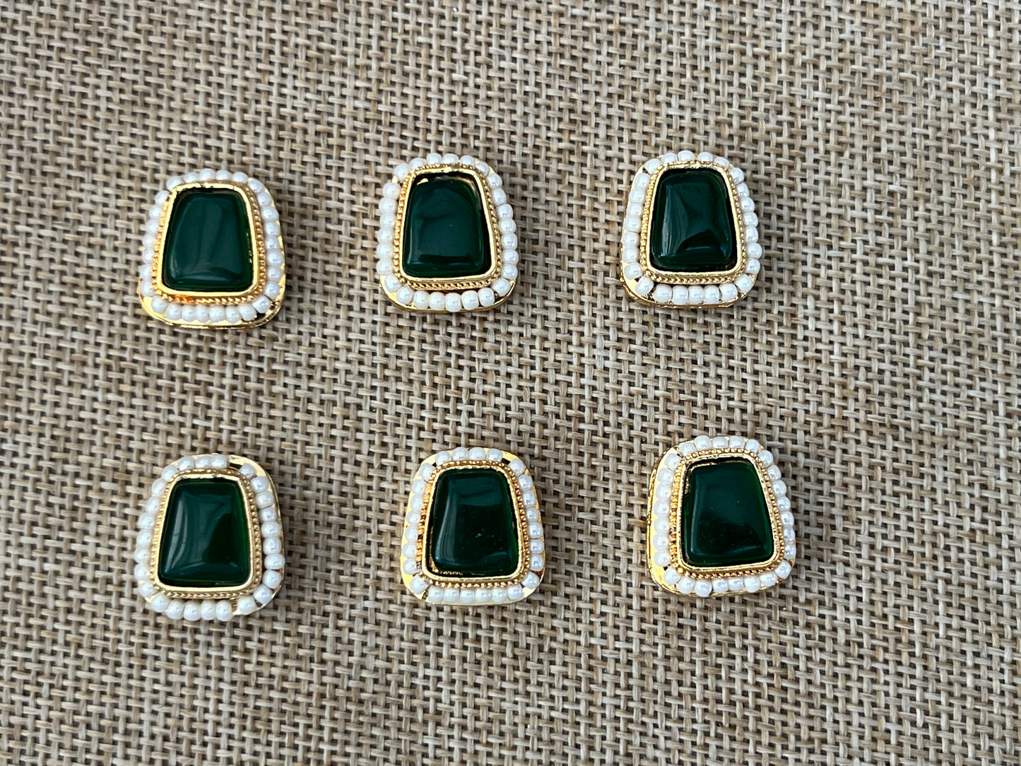Monalisa Kundan (Trapezium) (19 mm) (AGMK84)