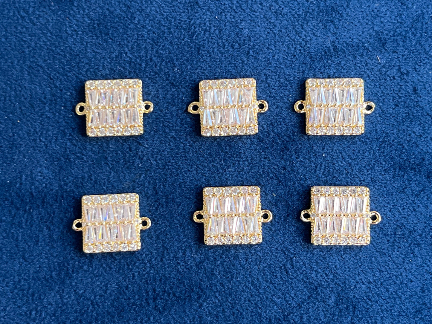 AD Connector Charms (AGAD29)