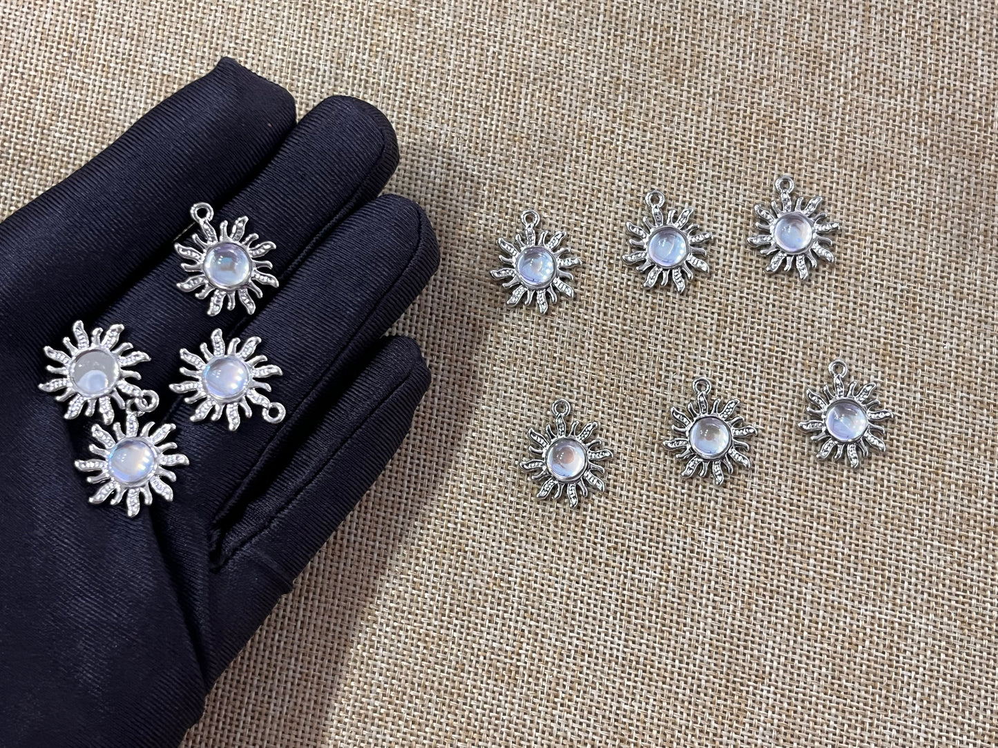 Luxury Charms (AGWS33) (18 mm) (5 Pcs)