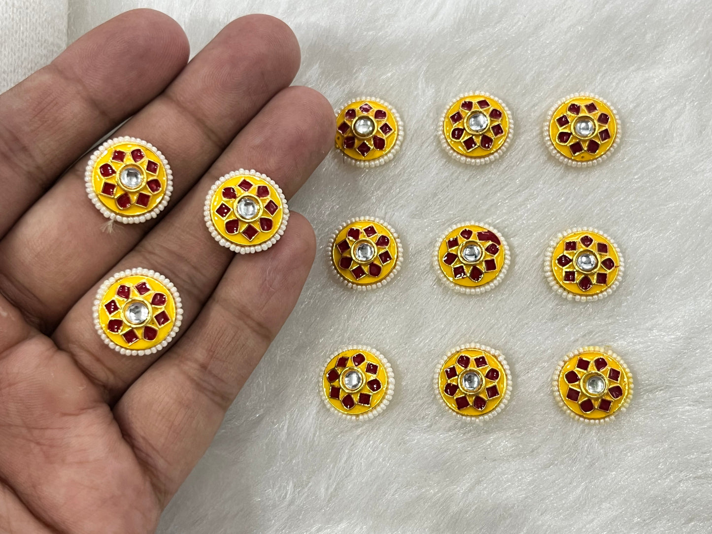 Meenakari Kundan (Flower) (16 mm) (AGMK102)(16 Pcs)
