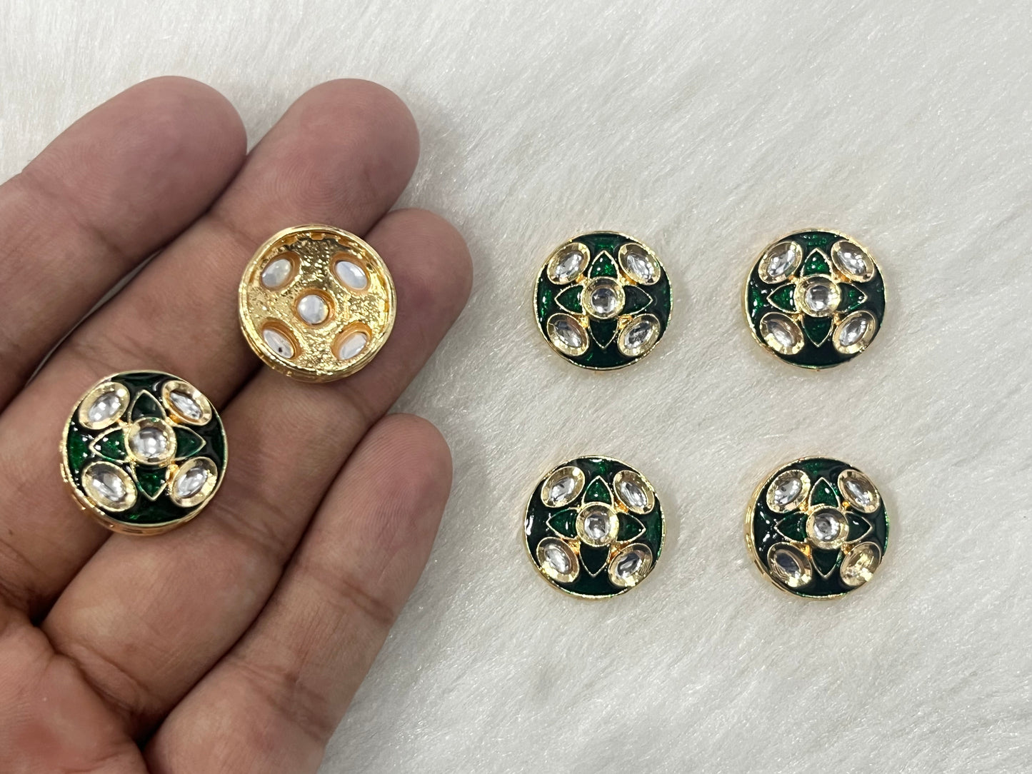 Meenakari Kundan (14 mm) (AGMK111) (6 Pcs)