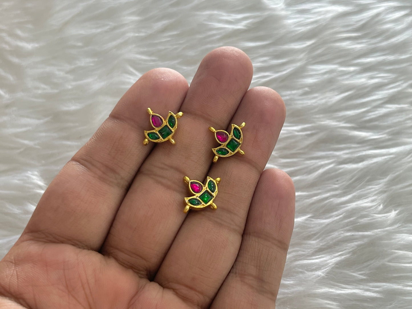 Paachi Kundan (PK31) (Single Piece)