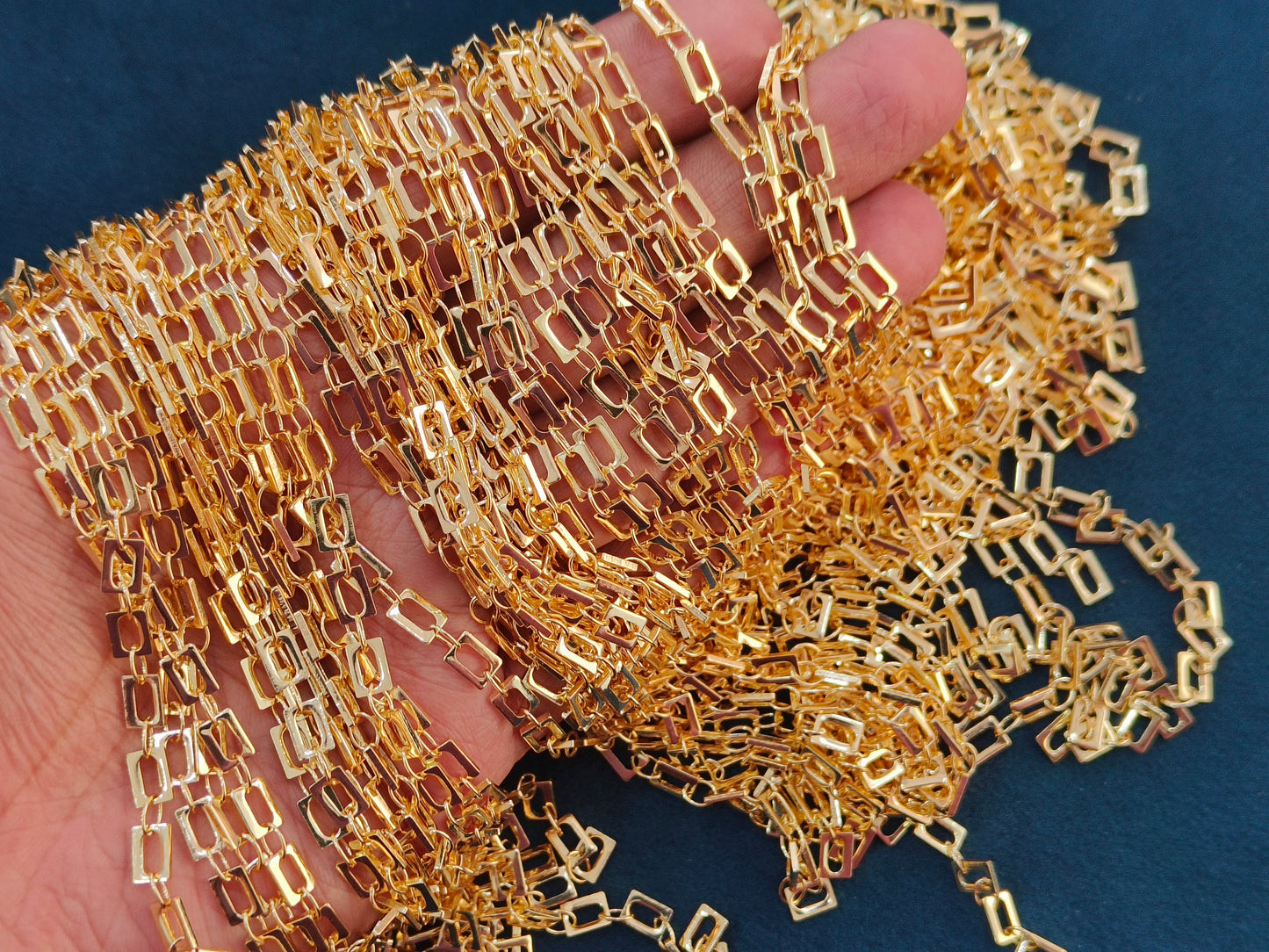 Fancy Metal Chains | 1 mtr | AGAT23