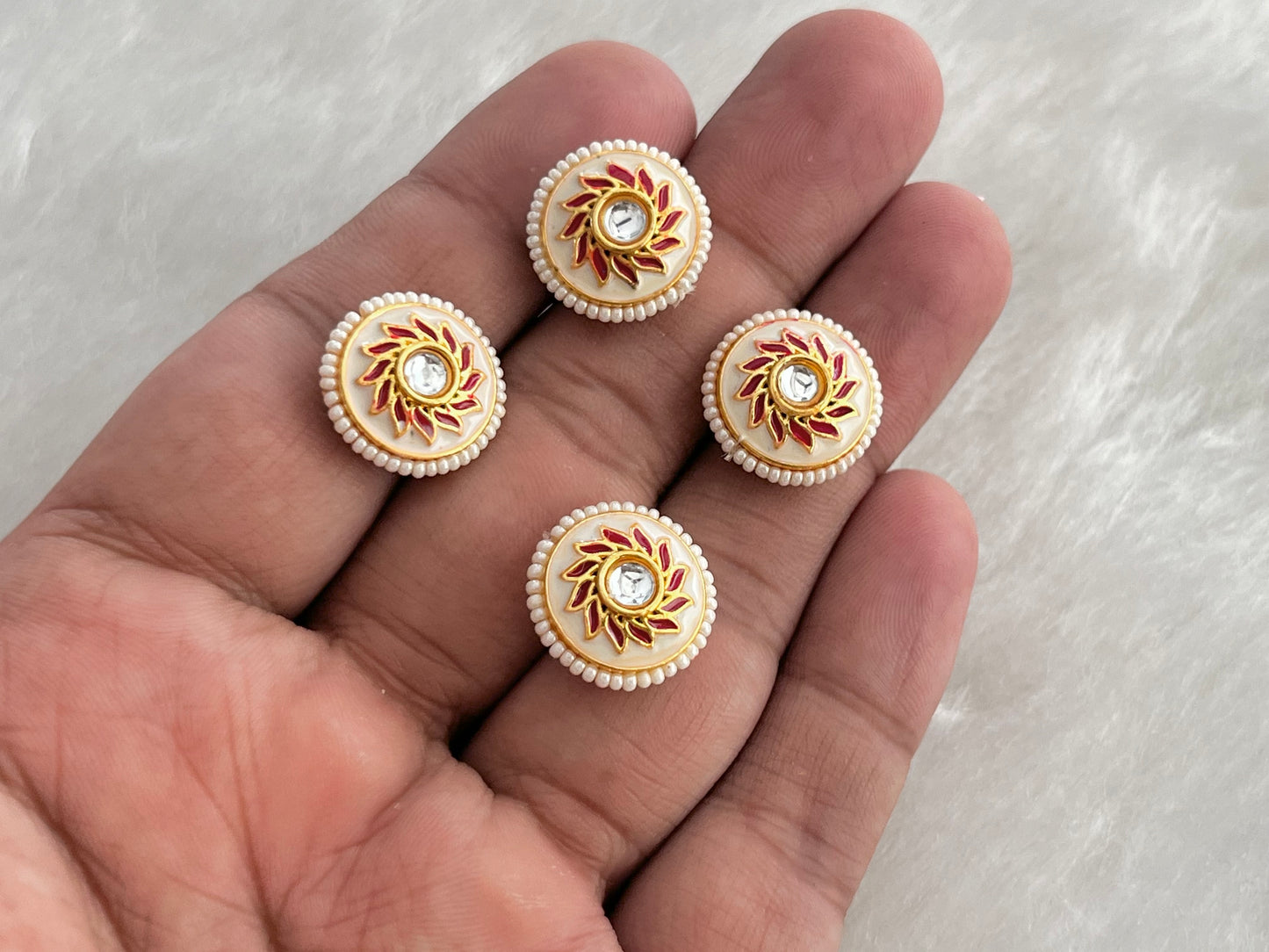 Meenakari Kundan (AGMK120)(15 mm)(12 Pcs)