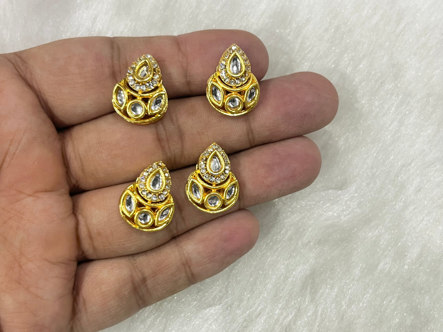 Meenakari Kundan (AGMK133)(10 mm)(12 Pcs)