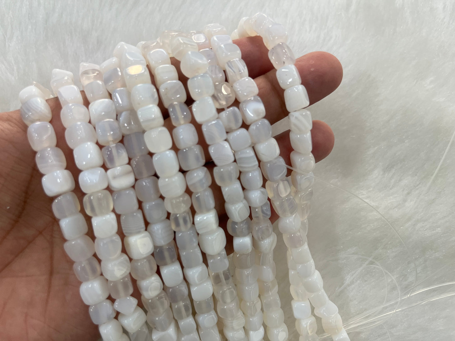 Brazilian Agate Beads (8x8 mm)