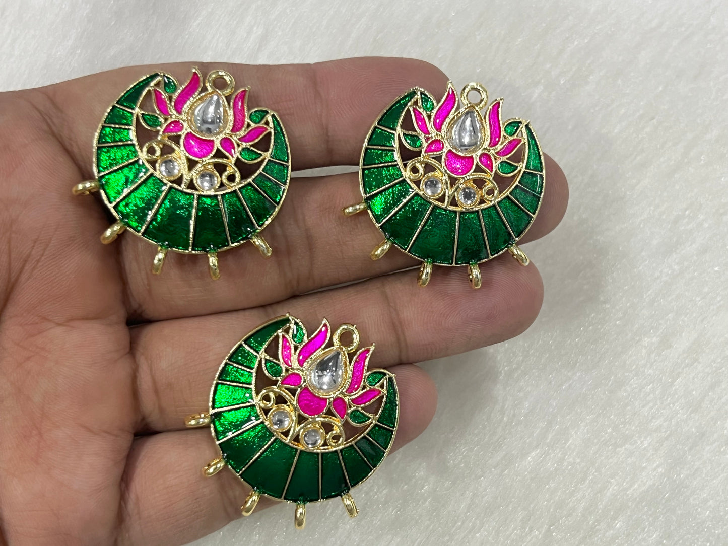 Meenakari Kundan (AGMK129)(33 mm)(6 Pcs)