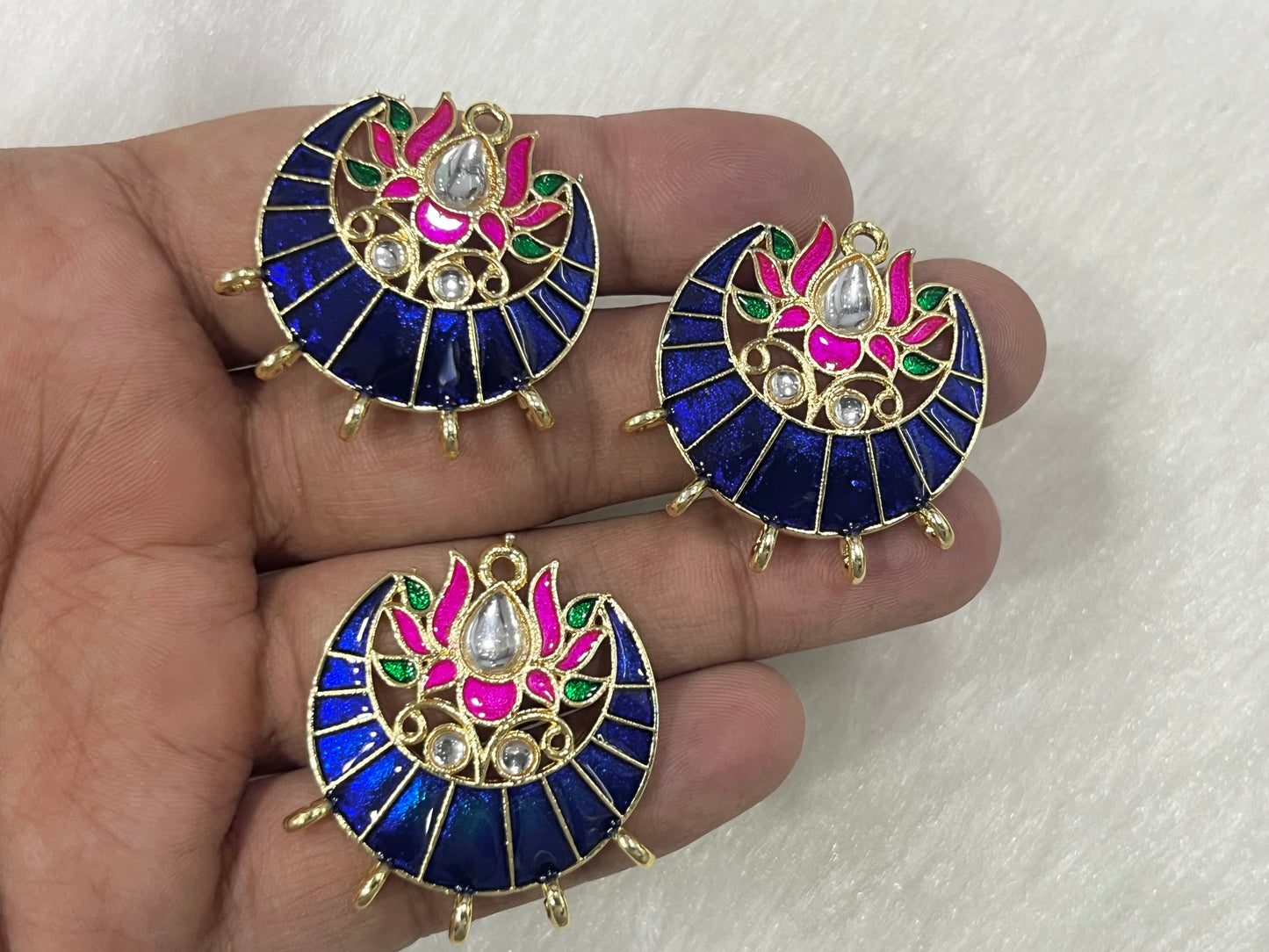Meenakari Kundan (AGMK129)(33 mm)(6 Pcs)