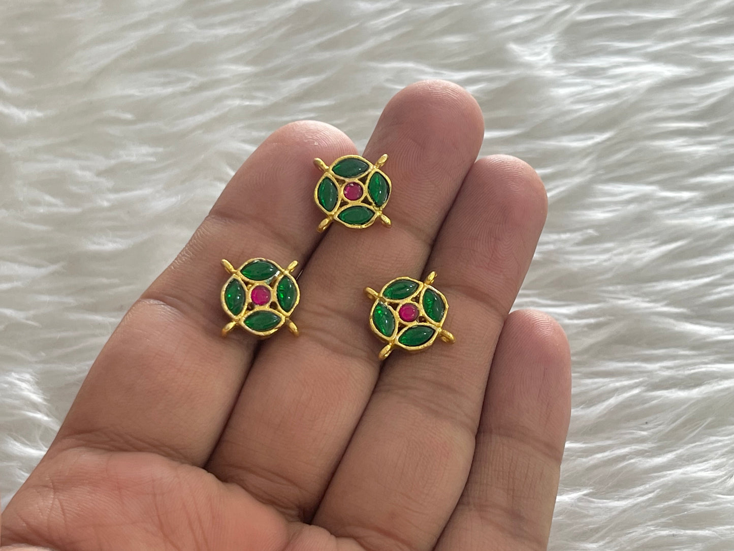 Paachi Kundan (PK29) (Single Piece)