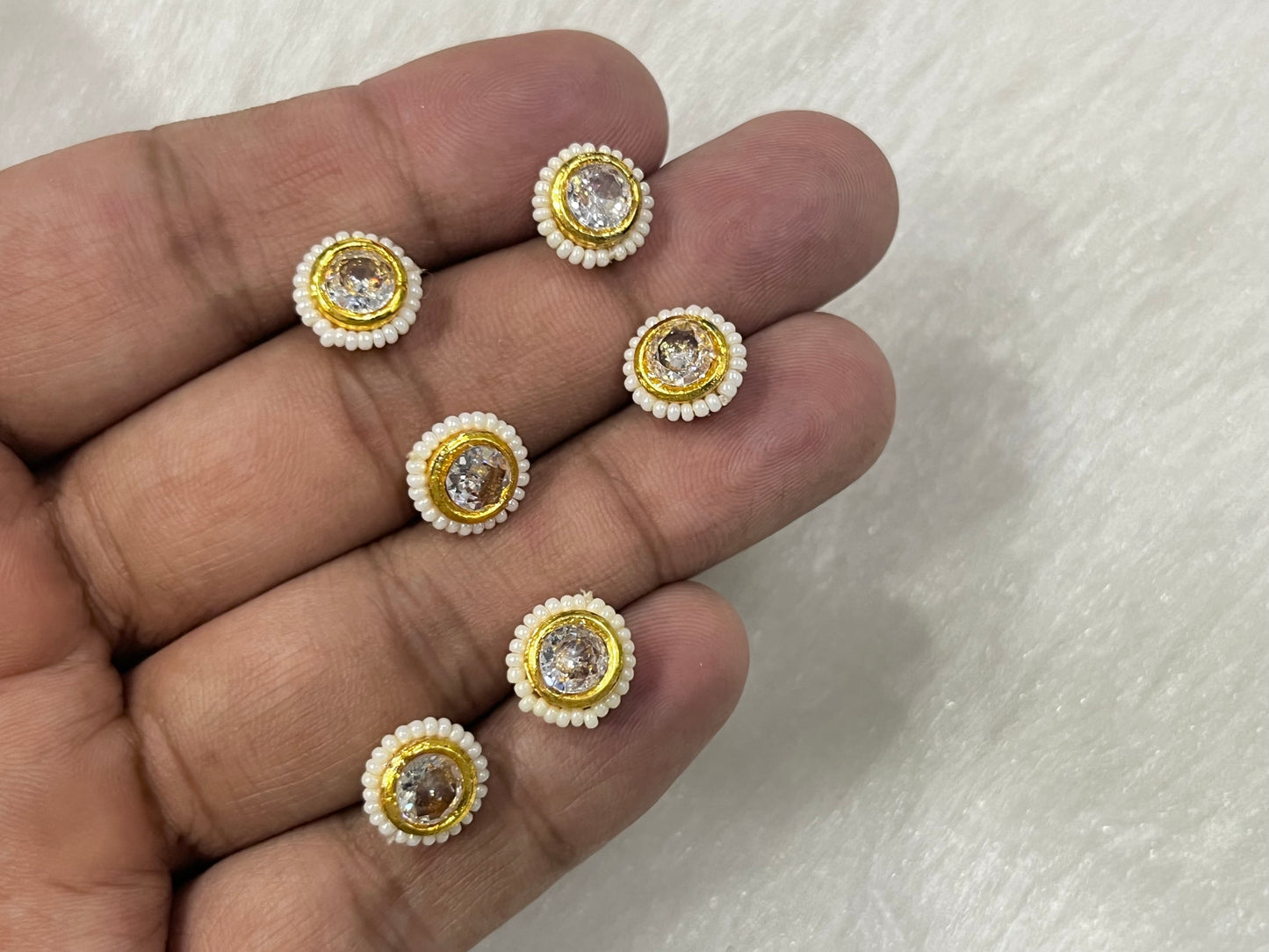 Meenakari Kundan (AGMK131)(10 mm)(12 Pcs)