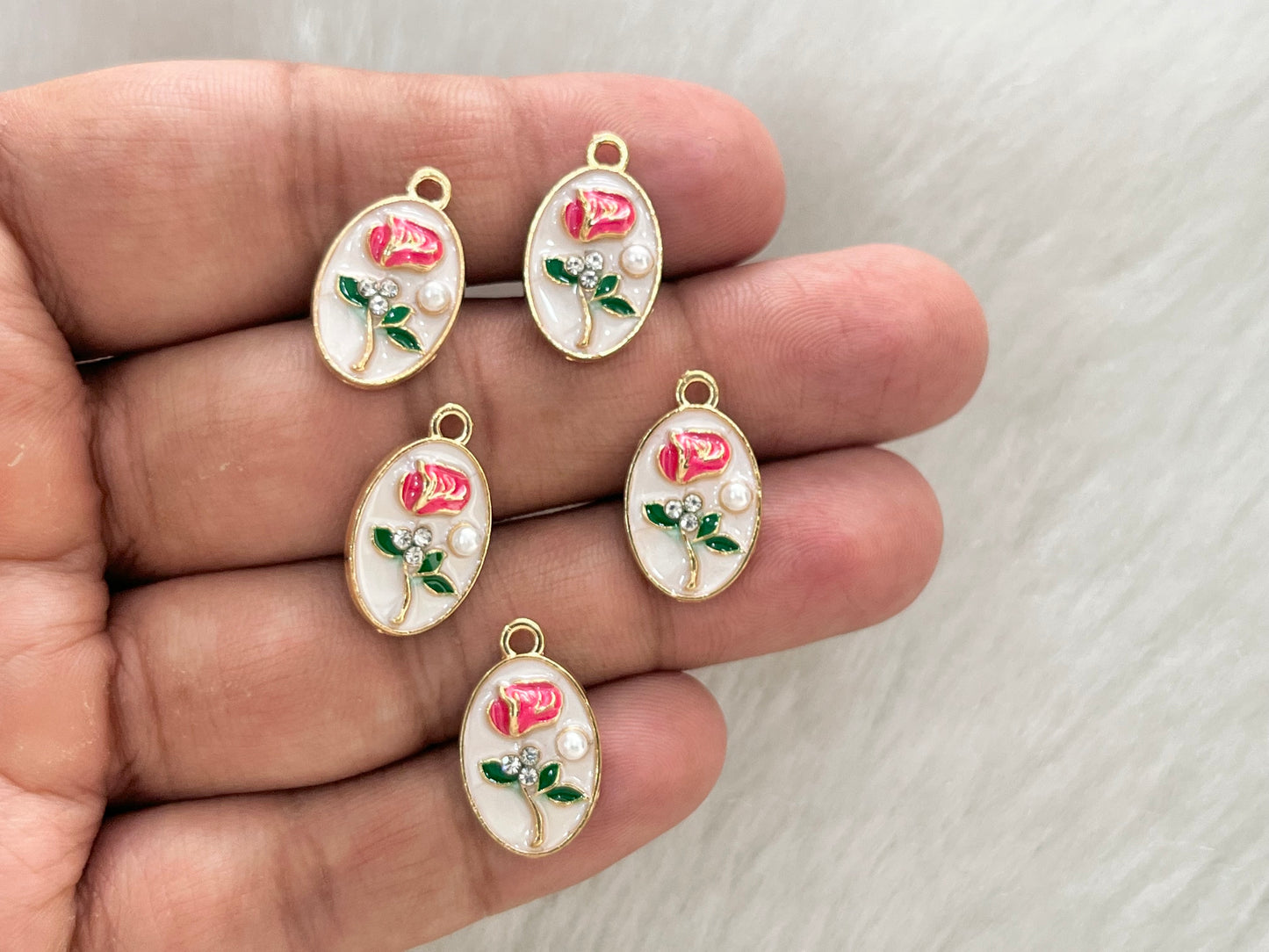 Luxury Charms (AGWS318) (5 Pcs) (20 mm)