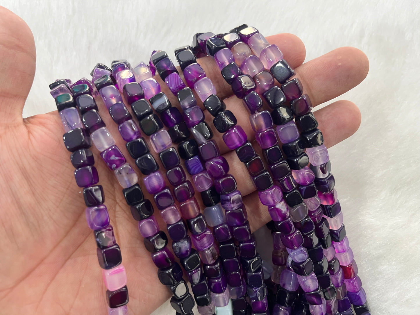 Brazilian Agate Beads (8x8 mm)