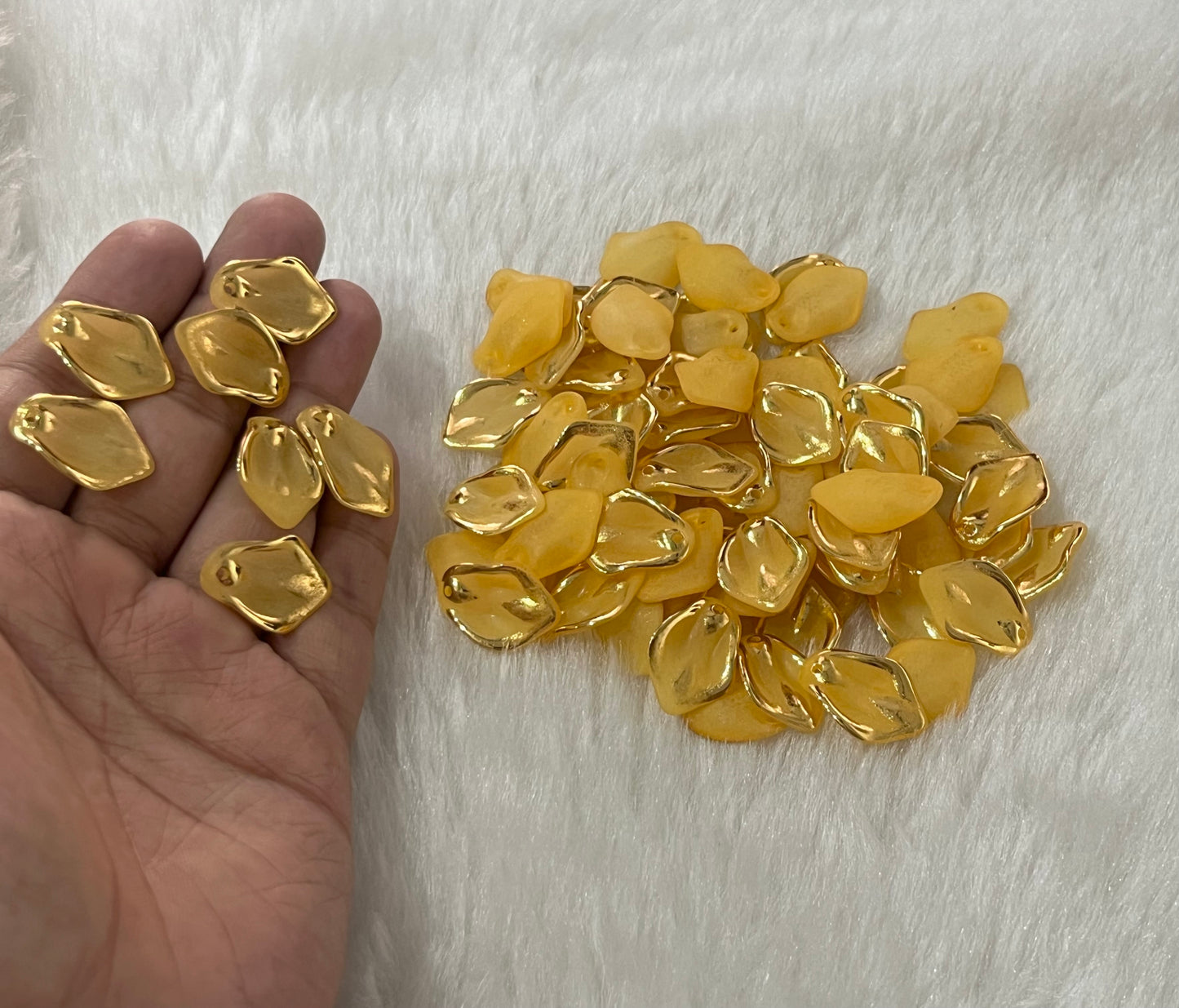 Acrylic Leafs (50 grams) (Yellow)