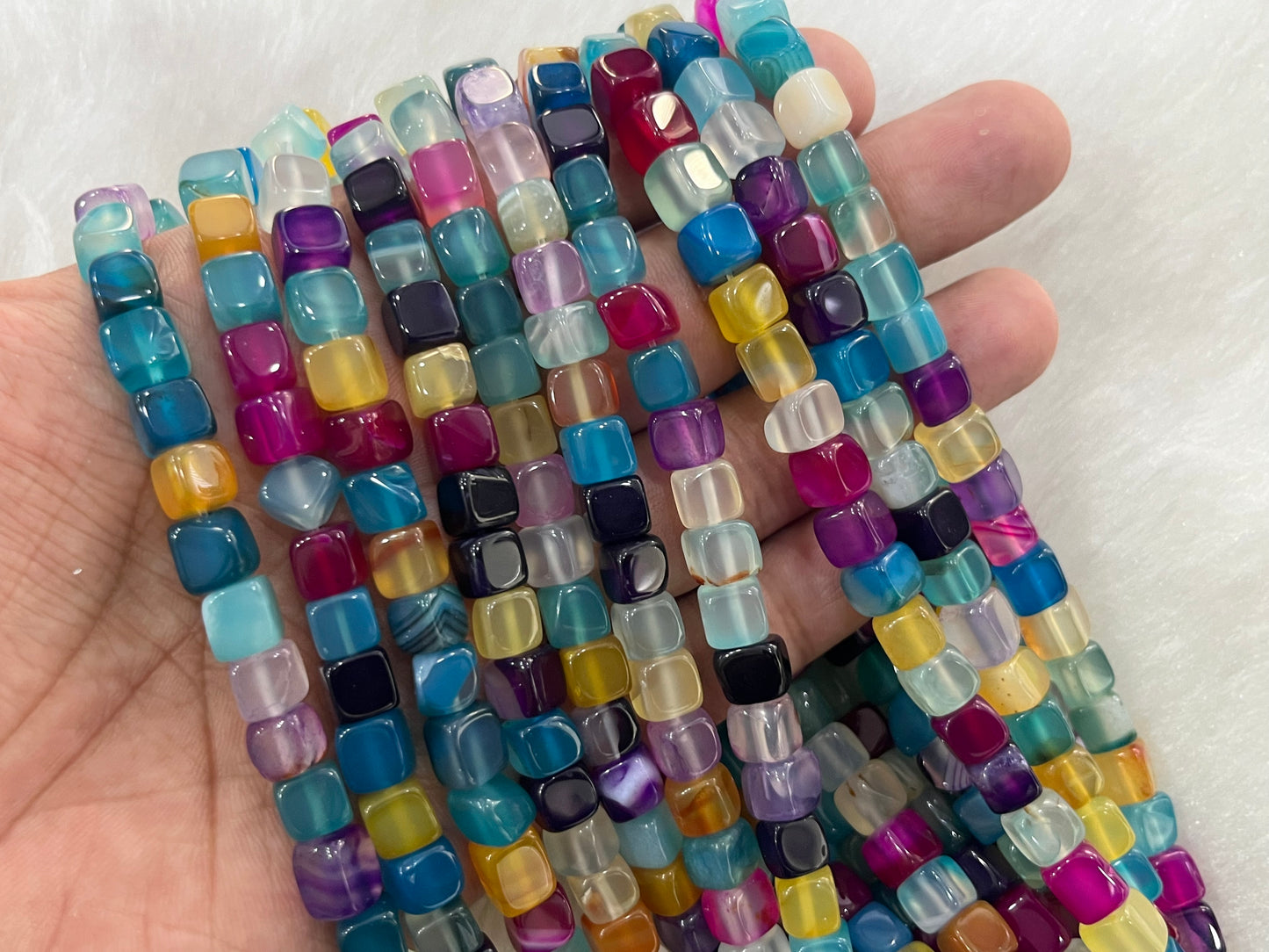 Brazilian Agate Beads (8x8 mm)
