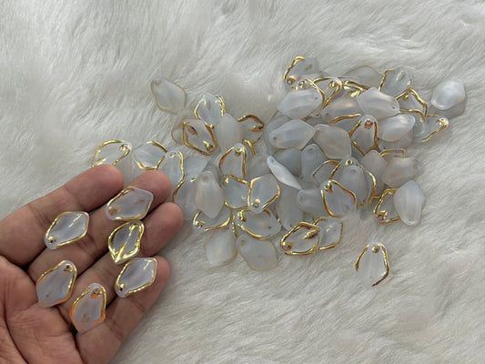 Acrylic Leafs (50 grams) (Light Grey)