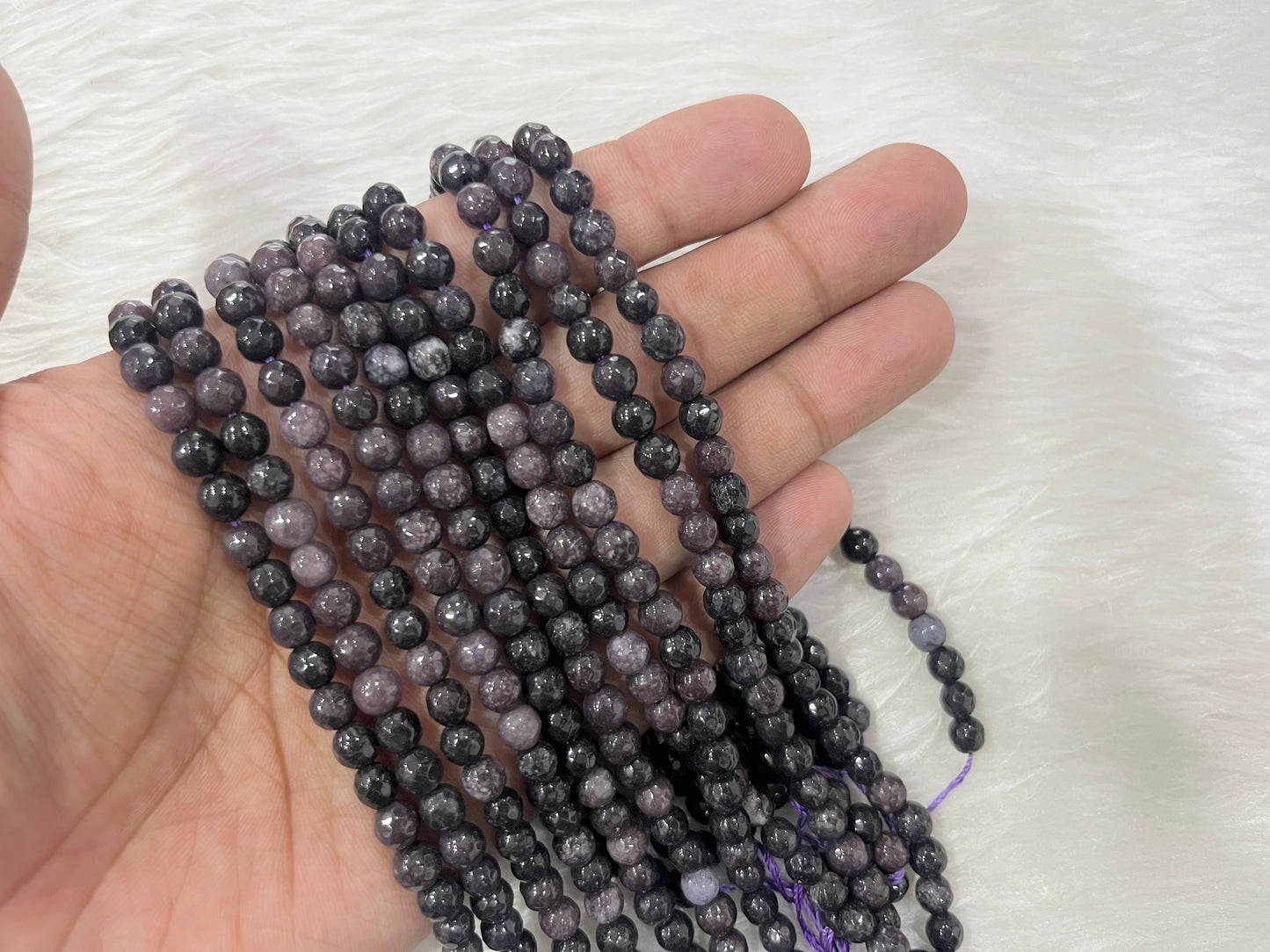 Onyx Beads (6 mm) (65 Beads Approx)