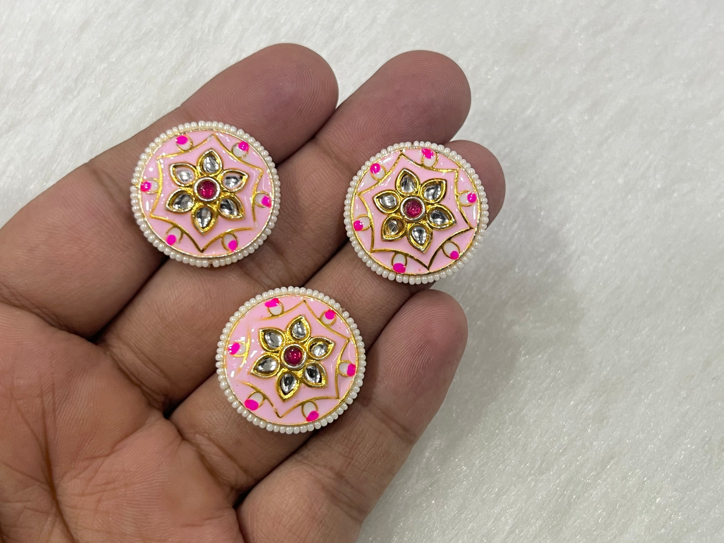 Meenakari Kundan (AGMK128)(25 mm)(6 Pcs)