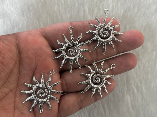 Luxury Charms (AGWS365) (Single Piece) (40 mm)