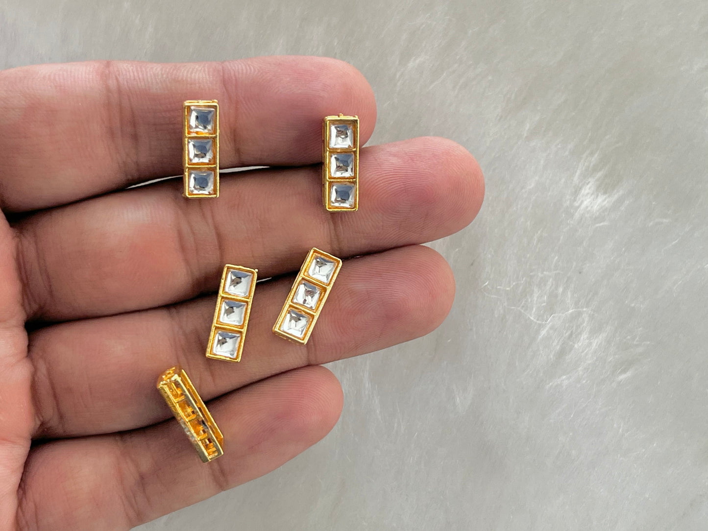 Meenakari Kundan (AGMK112) (12 Pcs)