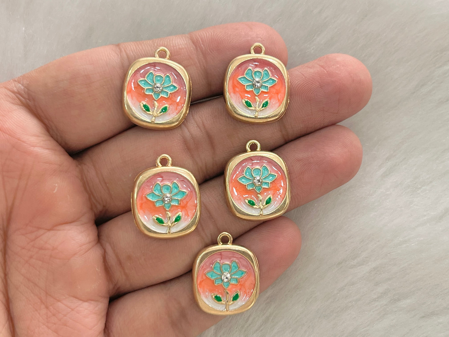 Luxury Charms (AGWS297) (5 Pcs) (20 mm)