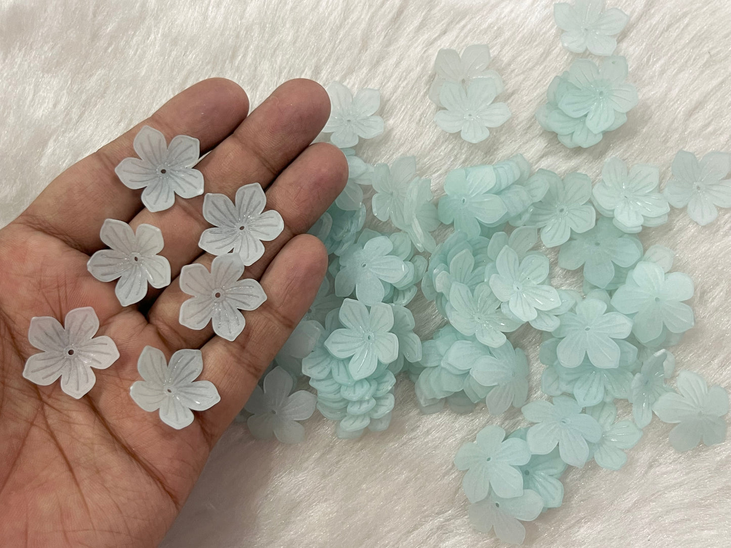 Acrylic Flowers (50 grams) (Green)