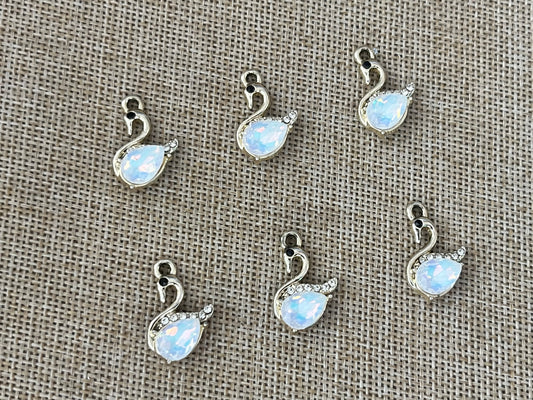 Luxure Charms