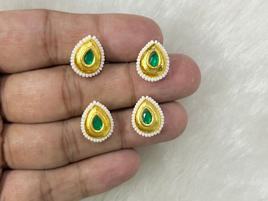 Meenakari Kundan (AGMK139)(16 mm)(12 Pcs)