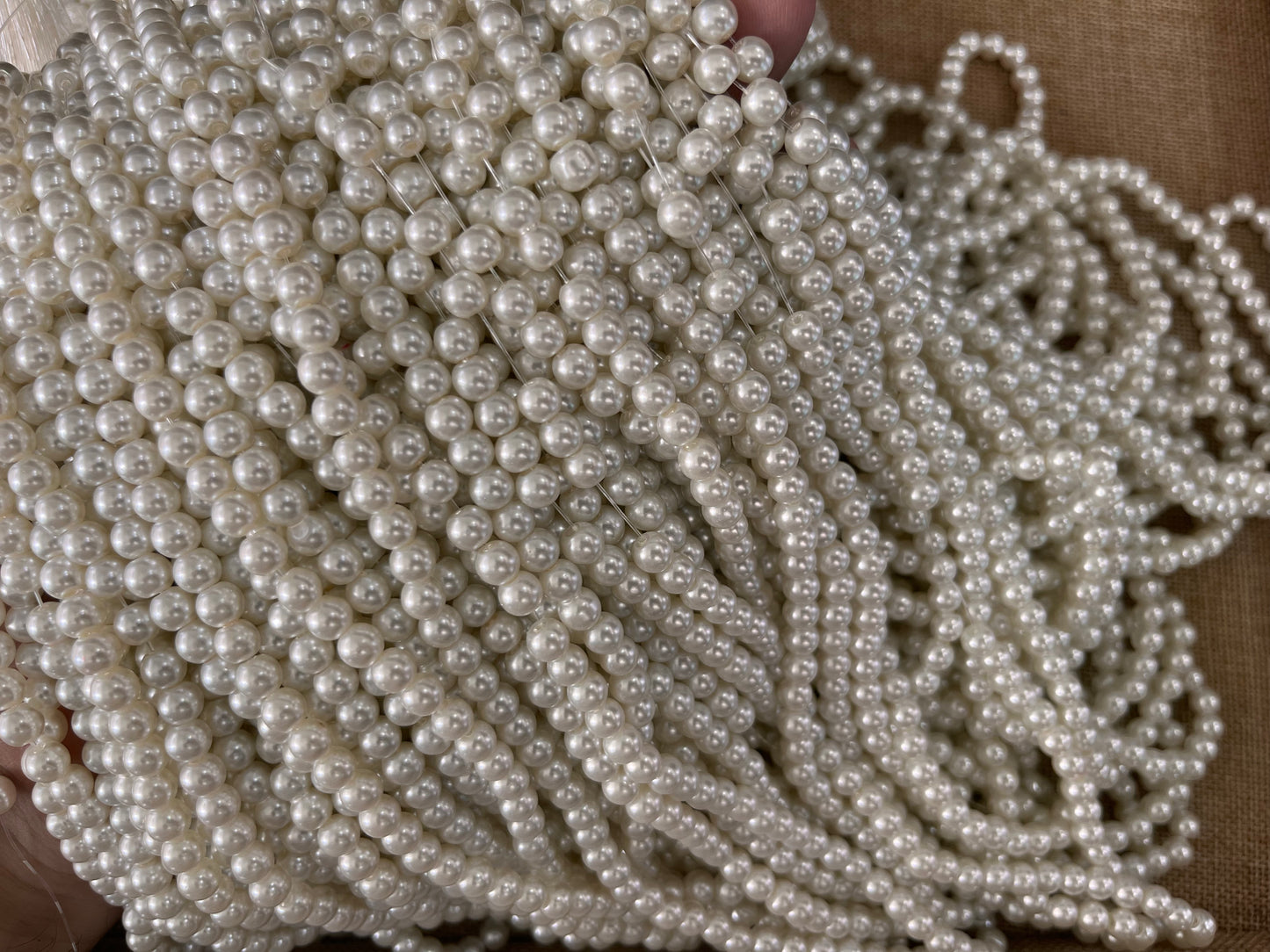 Glass Pearls (Ivory)