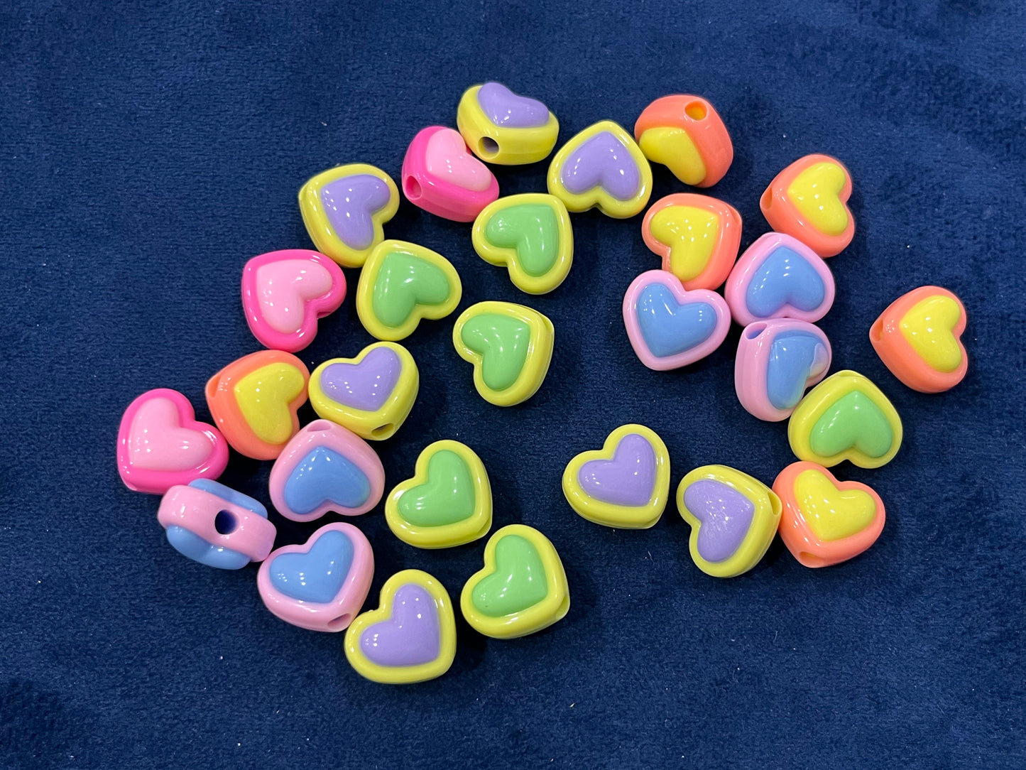 Multicolour Hearts (17 mm)